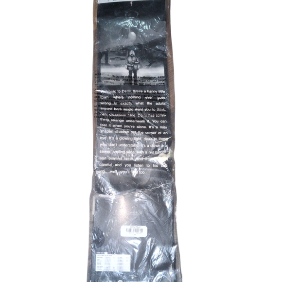 Pennywise Character Socks - Picture 2 of 2